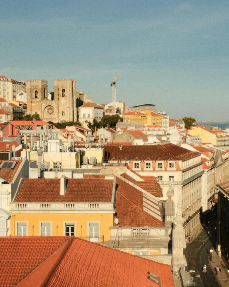 opening a bank account in portugal as an american - Lisbon streets