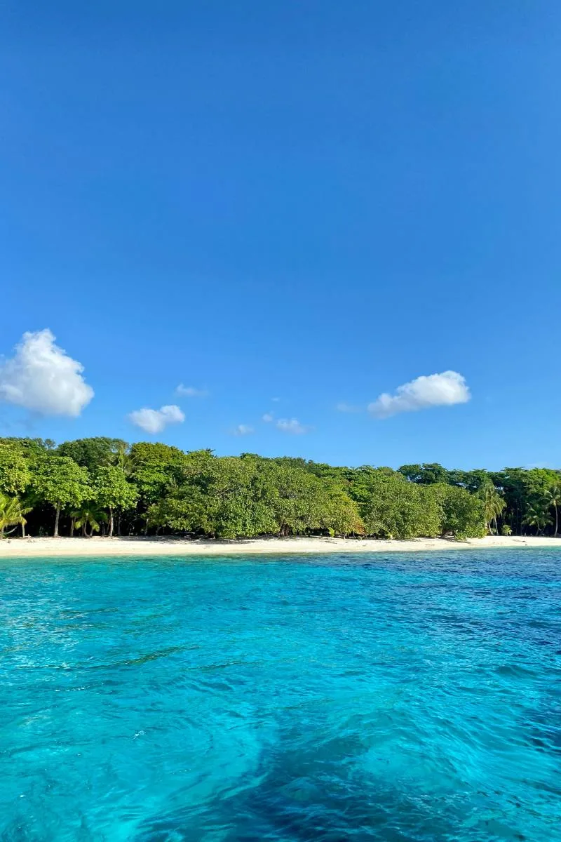 Cost of Living Roatan Honduras for Americans: 7 Real Numbers (2026) 1 Cost of Living Roatan Honduras for Americans: 7 Real Numbers (2026)