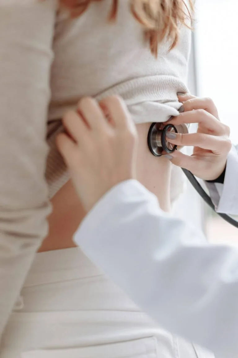 SafetyWing Alternatives for American Expats: 2026 Comparison Guide 10 SafetyWing alternatives - international health insurance documentation for American expats