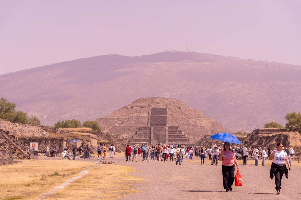 Teotihuacan pyramids in Mexico - exploring Mexico as a digital nomad