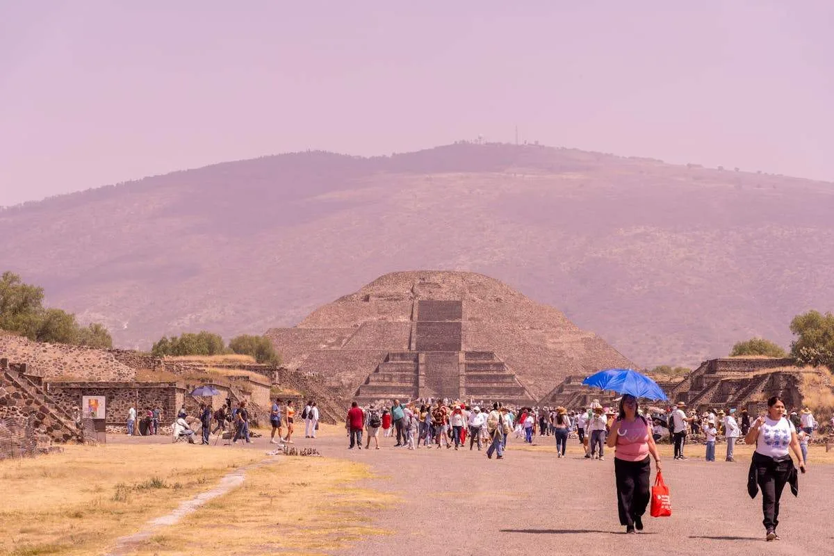Mexico Digital Nomad Visa: Requirements, Costs & How to Apply (2026) 4 Teotihuacan pyramids in Mexico - exploring Mexico as a digital nomad